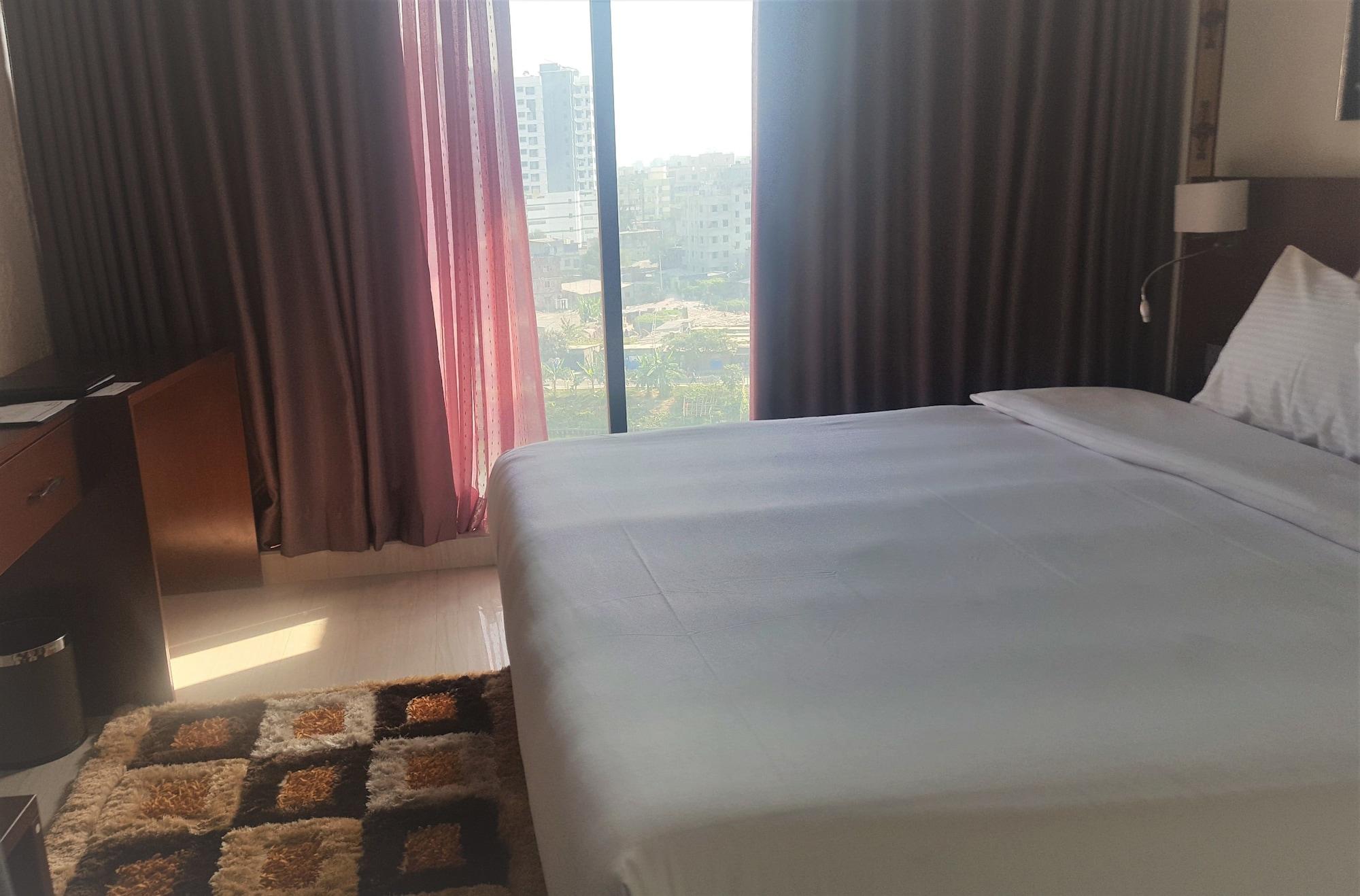 Coventina Lake Suites Dhaka Esterno foto