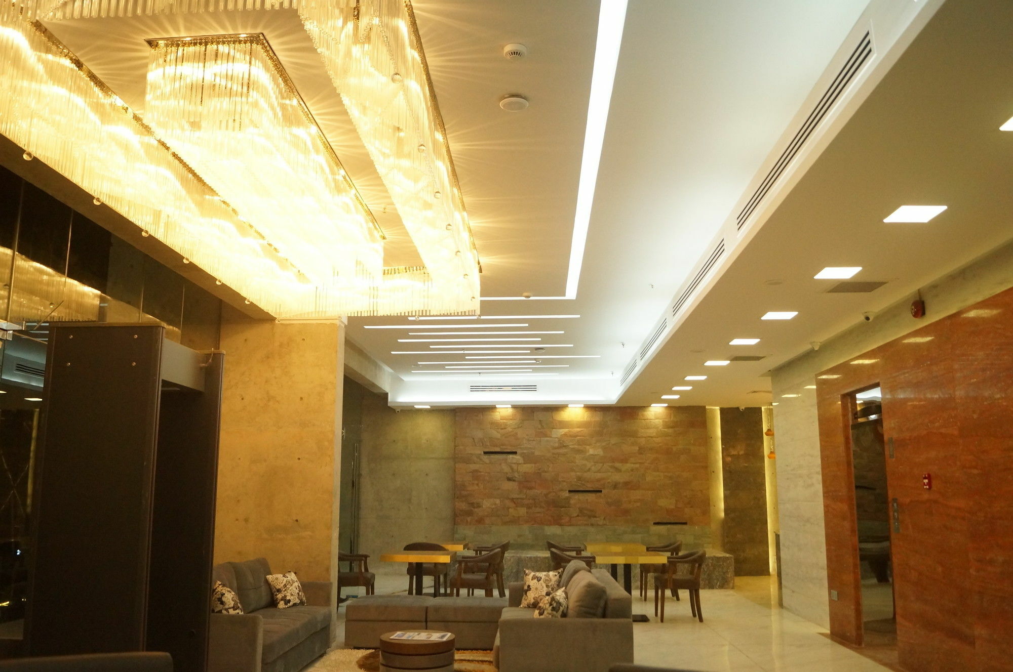 Coventina Lake Suites Dhaka Esterno foto